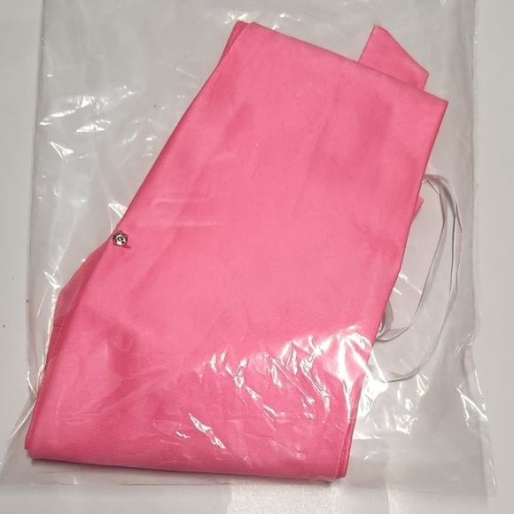 Superdown Alondra Halter Wrap top - Picture 14 of 14